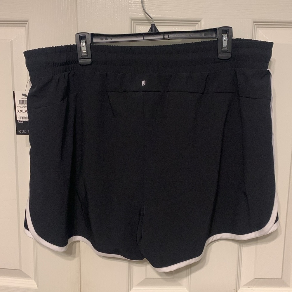 Ideology Performance Plus Shorts - Picture 3 of 8